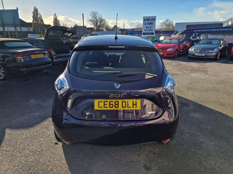 RENAULT ZOE