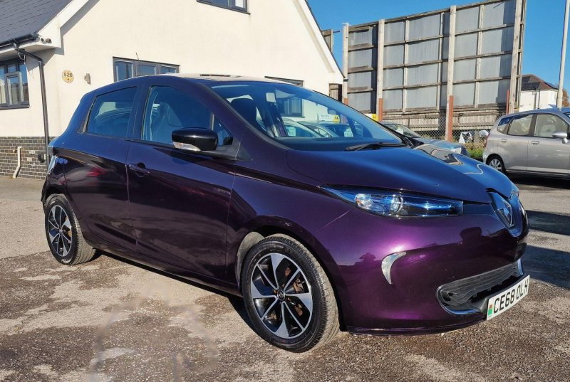 RENAULT ZOE