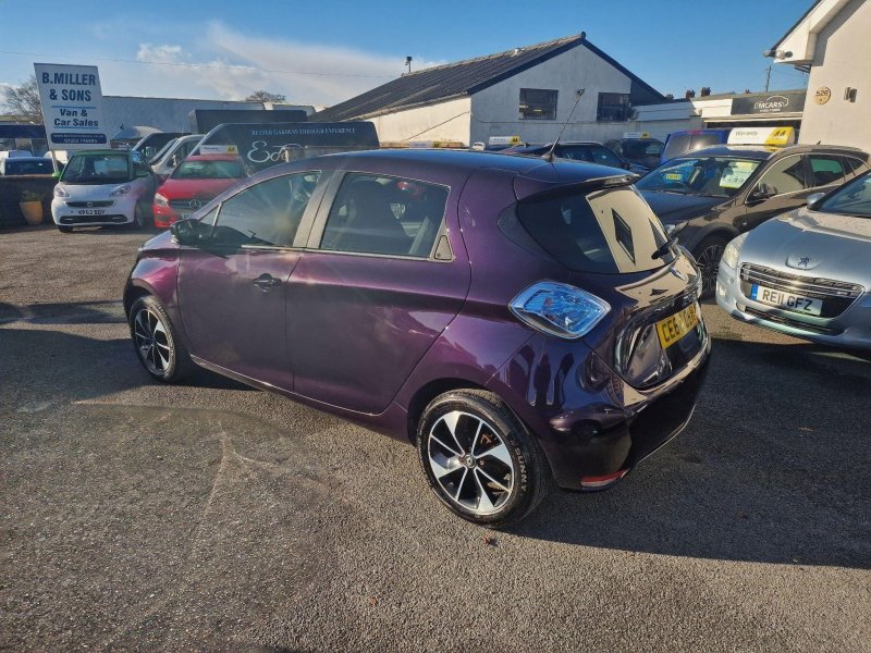 RENAULT ZOE