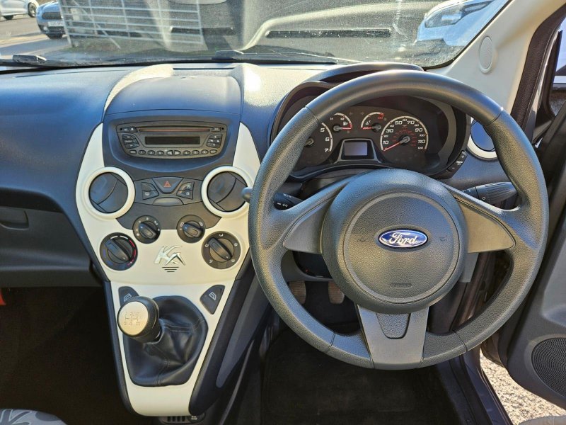 FORD KA