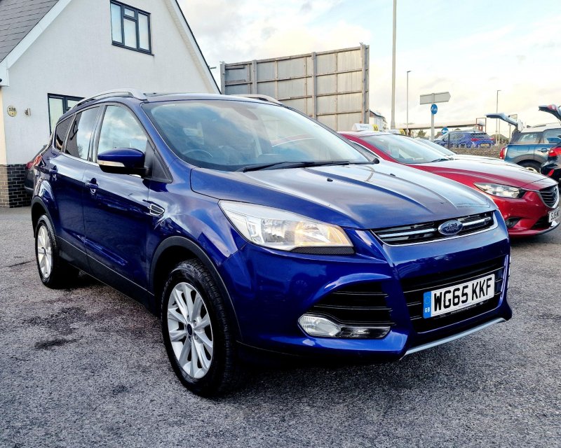 FORD KUGA