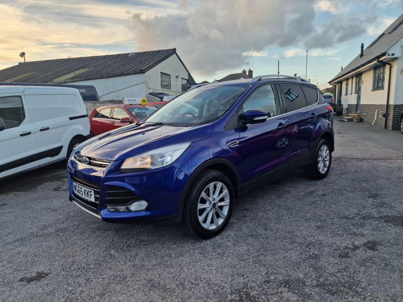 FORD KUGA