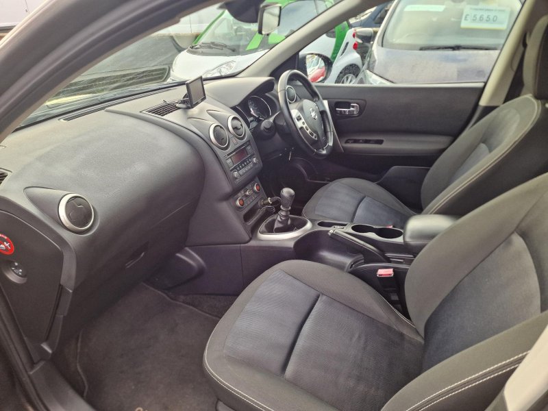NISSAN QASHQAI