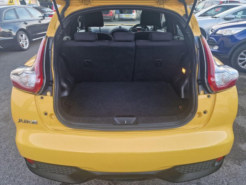 NISSAN JUKE