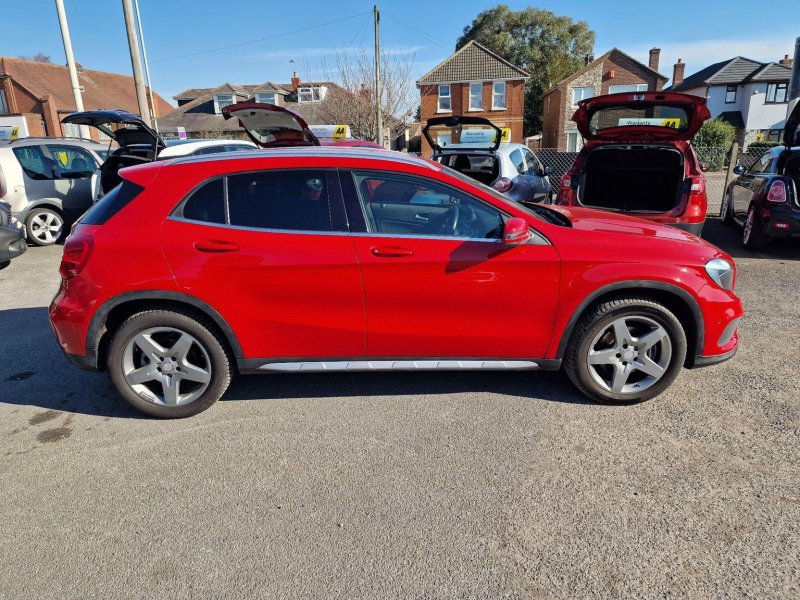 MERCEDES-BENZ GLA CLASS