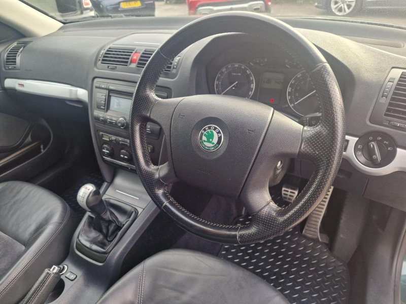 SKODA OCTAVIA