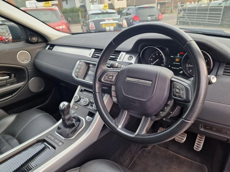 LAND ROVER RANGE ROVER EVOQUE