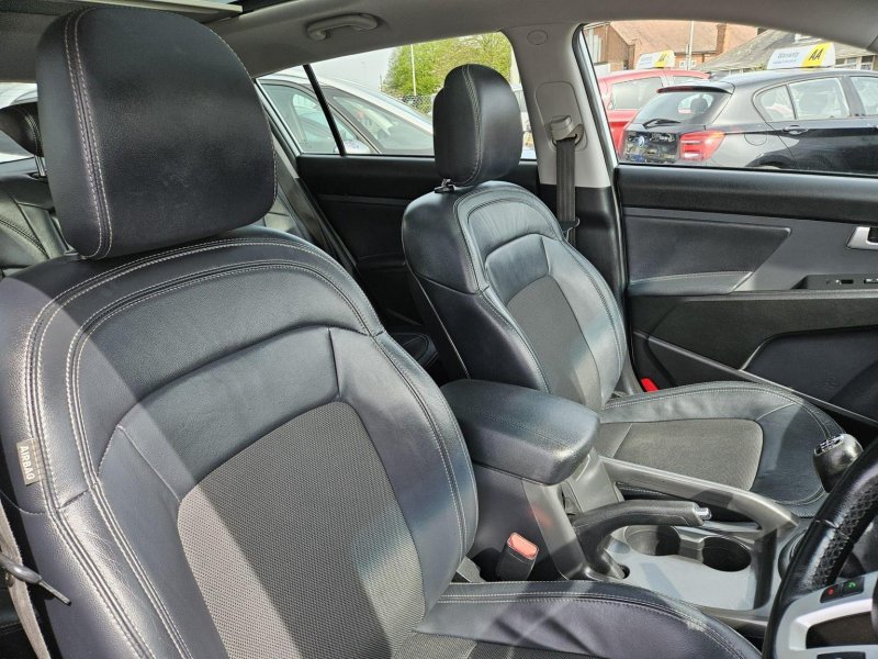 KIA SPORTAGE