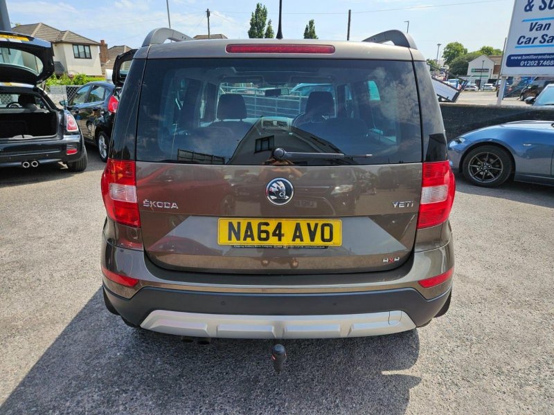 SKODA YETI