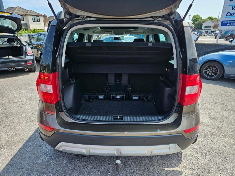 SKODA YETI
